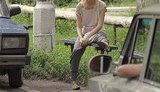 Избитая Ландиком девушка может пойти на мировую, - адвокат