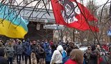 "ГПУ, зупини співпрацю з ФСБ": активісти протестували під Офісом Генпрокурора проти екстрадиції за запитом РФ добровольця Акієва. ВІДЕО+ФОТОрепортаж
