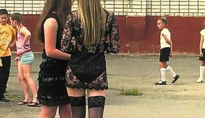 Мне все равно, что обо мне говорят. Зато я звезда… В следующем году таких как я будет больше, – выпускница в белье из Павлограда
