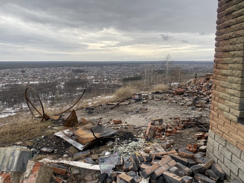 The destroyed restaurant "Сім вітрів" в Ізюмі