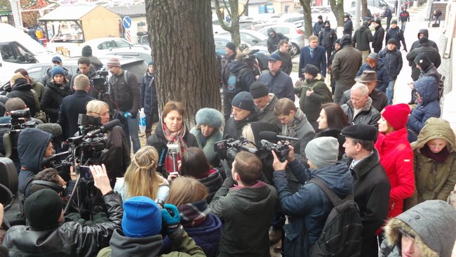 Чарльз Лінч: учасники мітингу в Києві вимагають розслідувати вбивство Ноздровської в найкоротші терміни 03