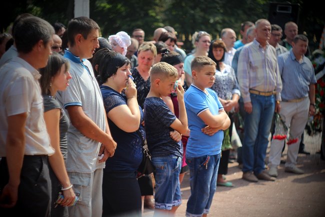 С воином 28-й ОМБр Михаилом Яровым простились в Кропивницком 08 С воином 28-й ОМБр Михаилом Яровым простились в Кропивницком 08