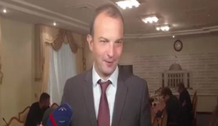 Інцидент із магазином, який зафарбував графіті часів Євромайдану, символічний. Це історія про наше найближче майбутнє. Протягом 15 місяців суспільство вибухне, - Єгор Соболєв. ВІДЕО