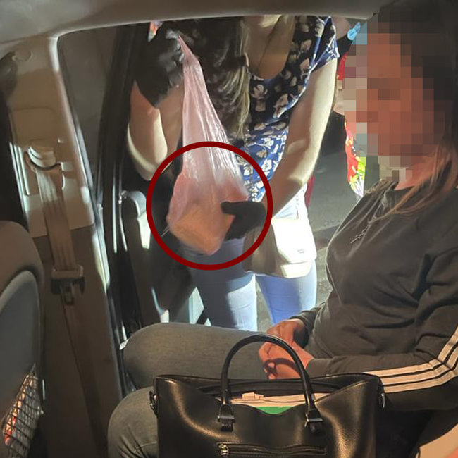 Слідчу поліції затримали на хабарі в 60 тис. грн 01