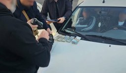 Податківців на Тернопільщині викрили на хабарях