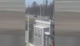 Колона бронетехніки окупантів рушила в напрямку Києва по житомирській трасі: "Штук 20-25 пройшло і ще йдуть. Ну, щоб ви в курсі були". ВIДЕО