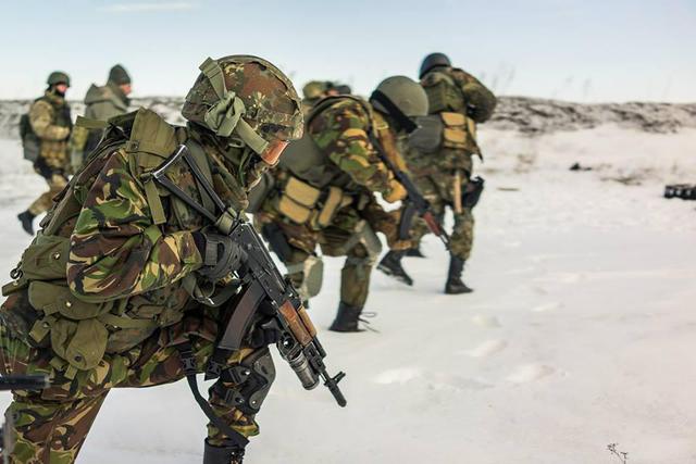 армия