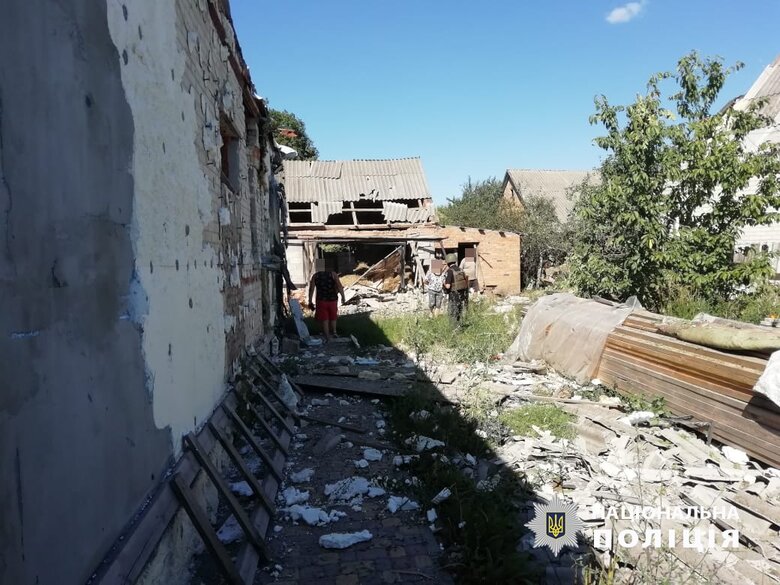 Удари по Харківщині: поранення дістали три людини, серед них 14-річна дитина 05