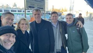 В Киев прибыла делегация из США: Планируется встреча с представителями оборонно-технического сектора Украины. ФОТО