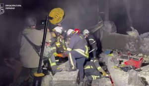 Ворог атакував термінал "Нової пошти" у передмісті Харкова: кількість загиблих зросла до 4, шість поранених. ФОТО