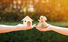 Rada with 349 votes extends moratorium on collection on currency mortgage loans until 2022