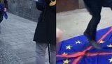 Підлітки в Одесі поглумилися над прапором Євросоюзу. ВIДЕО
