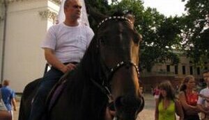 Лидеру одесского ЗУБРа отказали в регистрации на выборы из-за ФОТОграфии с конем...