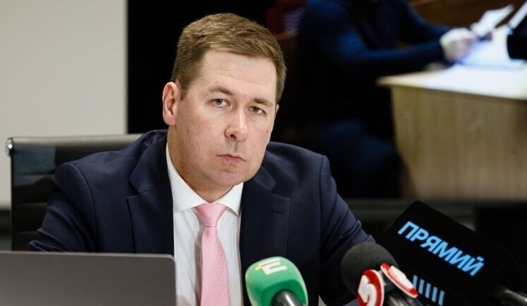 Влада готує нові обвинувачення проти Порошенка, беручи офіцерів УДО в заручники, - адвокат Новіков