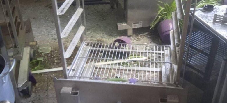 Обладнання волонтерської пекарні пошкоджено під час обстрілу Херсону: замовляється все необхідне для відновлення роботи 01