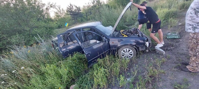 Воїни ЗСУ затримали мажорів, що скоїли п’яну ДТП у Кривому Розі та намагалися втекти з місця події 05