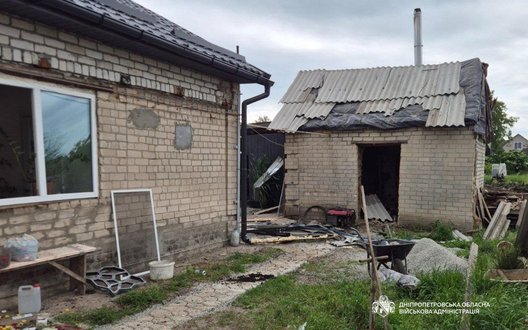 РФ атакувала Павлоград: пошкоджено 6 осель. ФОТОрепортаж