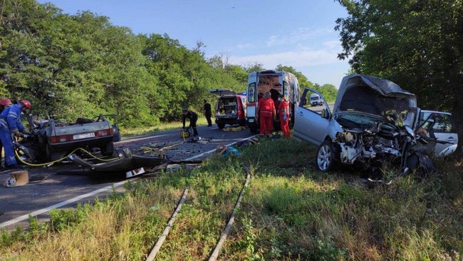Шесть человек погибли в ДТП на Одесчине, трое госпитализированы 01