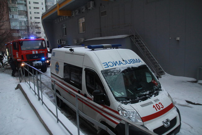 Рано утром в многоэтажке Харькова произошел пожар: один человек погиб, 13 - спасены, - ГСЧС 04