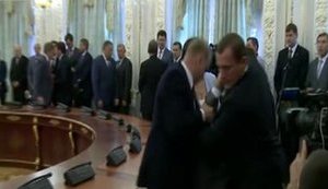 Під час промови Лукашенка знепритомнів один з українських чиновників. ВIДЕО