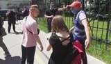 Представників Шарія прогнали з-під главку СБУ в Києві: "Ви не журналісти, ви пропагандисти". ВІДЕО+ФОТО