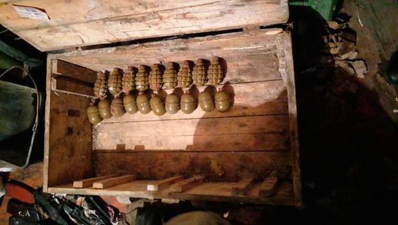 Поліція вилучила арсенал боєприпасів у 89-річного жителя Харківщини 05