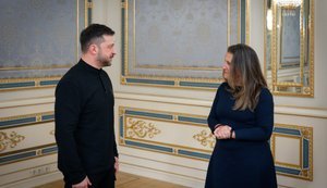 Президент Володимир Зеленський у вівторок повідомив про зустріч із Христею Фріланд