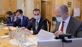 Доручив МОЗ та НСЗУ підготувати проєкт постанови для погашення заборгованості перед медиками, - Шмигаль