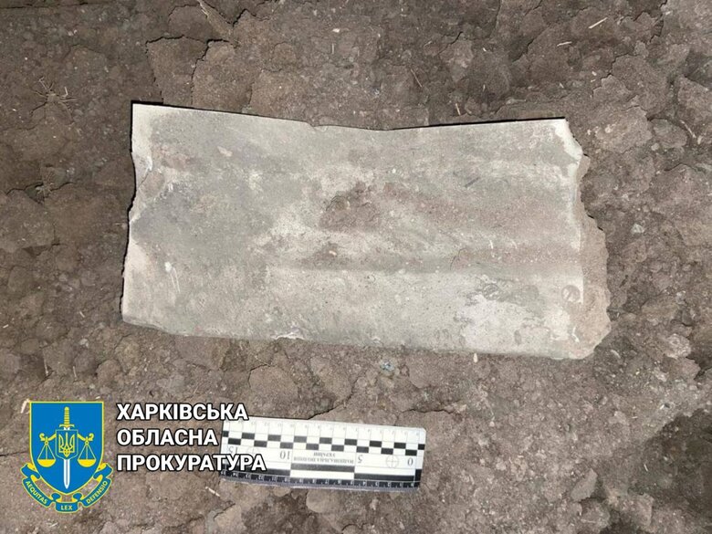 В результате обстрела оккупантами с. Вильховатка на Харьковщине повреждены дома, здания агропредприятия и сельхозтехника 07