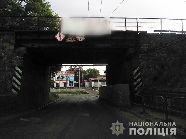 Жителя Чернігова Тарнавського судитимуть за напис Зеля х#йло 03