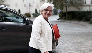 France names Ukraine as leader in drone production