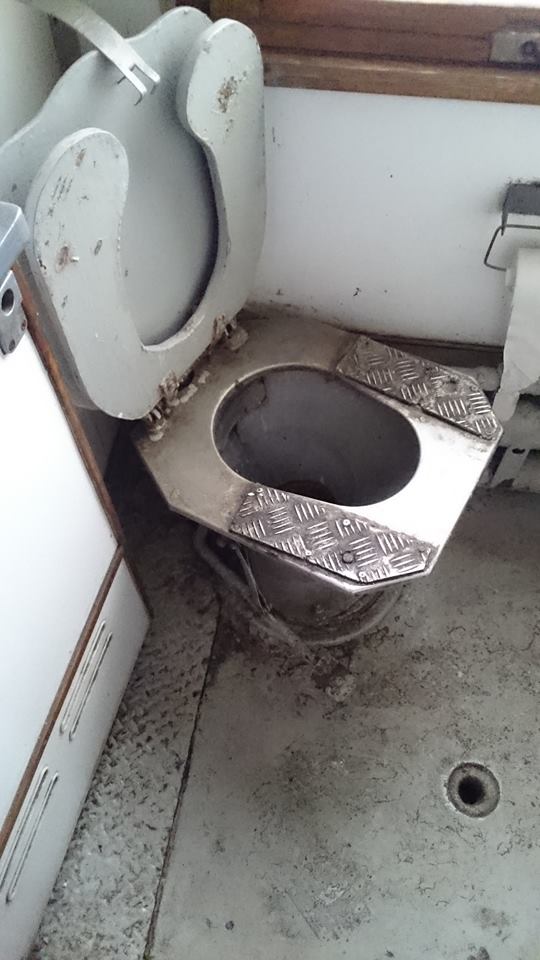 Укрзалізниця показала пасажирський вагон після капремонту й озвучила вартість робіт 03