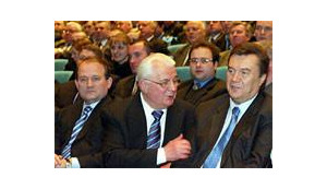 Медведчук и Янукович приглашены в Ивано-Франковскую милицию 1 июня