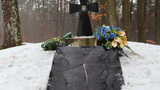 Внешняя провокация перед встречей Зеленского с Дудой, - Институт нацпамяти об уничтожении вандалами плиты на могиле воинов УПА в Польше