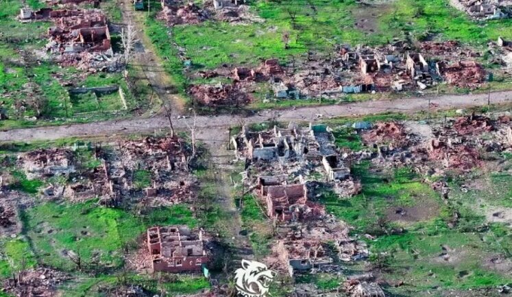 "Місто зрівняли з землею": Вовчанськ за рік після наступу РФ на Харківщині. ФОТОрепортаж