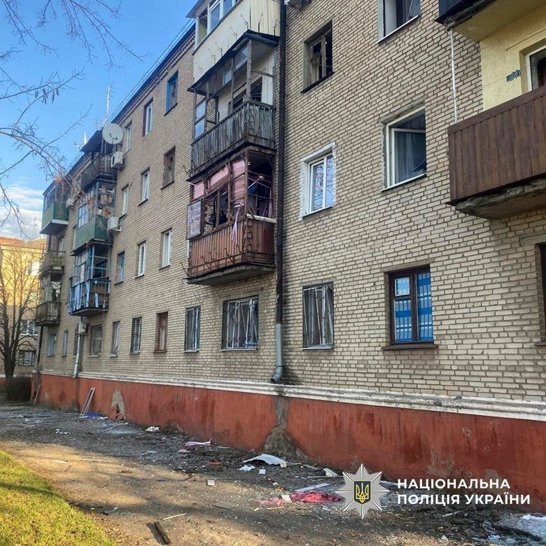 Поліція фіксує наслідки масованих атак РФ на Донеччині.