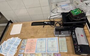 На Буковині затримали організатора схеми ввезення фальшивих документів