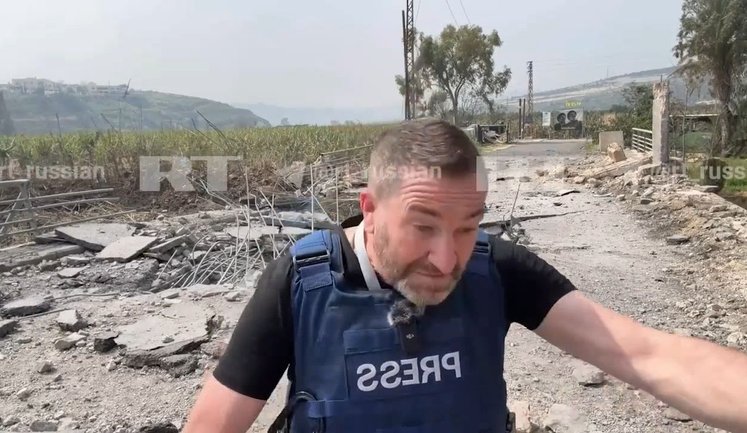 Двох пропагандистів "Russia Today" під час запису сюжету поранила ізраїльська ракета. ВIДЕО