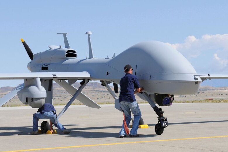 США планують продати Україні чотири безпілотники MQ-1C Gray Eagle, які можуть бути озброєні ракетами Hellfire, - Reuters 01