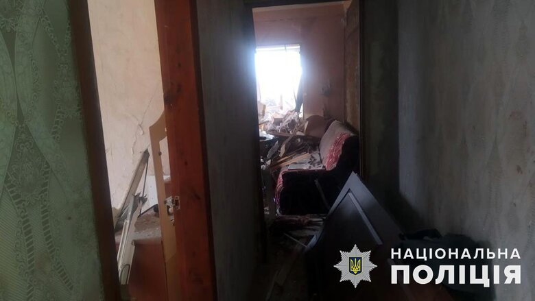 Рашисти завдали 8 ударів по Донеччині за добу: пошкоджено 20 цивільних об’єктів 04