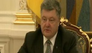 "Странно, когда партии впадают в дремучие суеверия и стереотипы антиевропейской пропаганды", - Порошенко о провале ВР нормы о недискриминации ЛГБТ. ВИДЕО