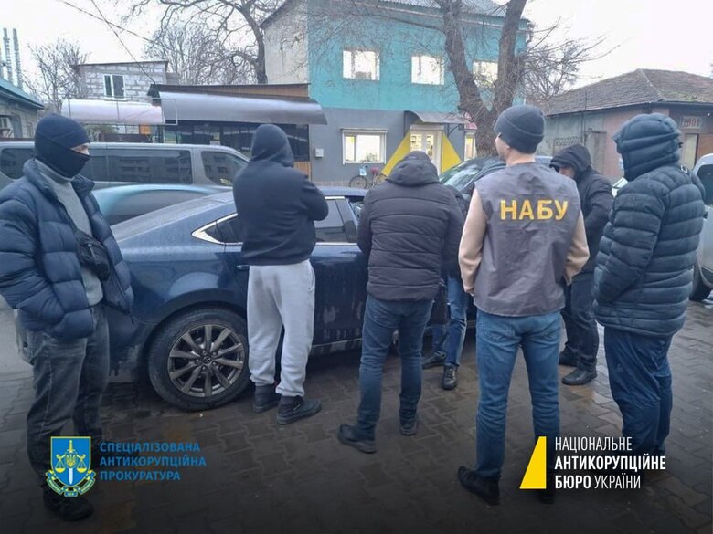 НАБУ затримало мера Рені Плєхова на хабарі у $50 тис 01