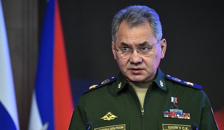 Міністр оборони РФ Шойгу: "Колись екстремістів в Україні однаково доведеться зупиняти. Шкода, що це не було зроблено раніше"