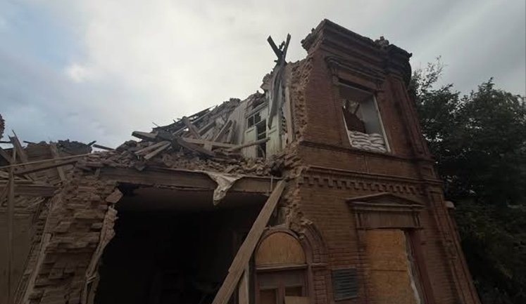 Російський авіаудар зруйнував пам’ятку архітектури 1901 року у Слов’янську, - МВА. ФОТО