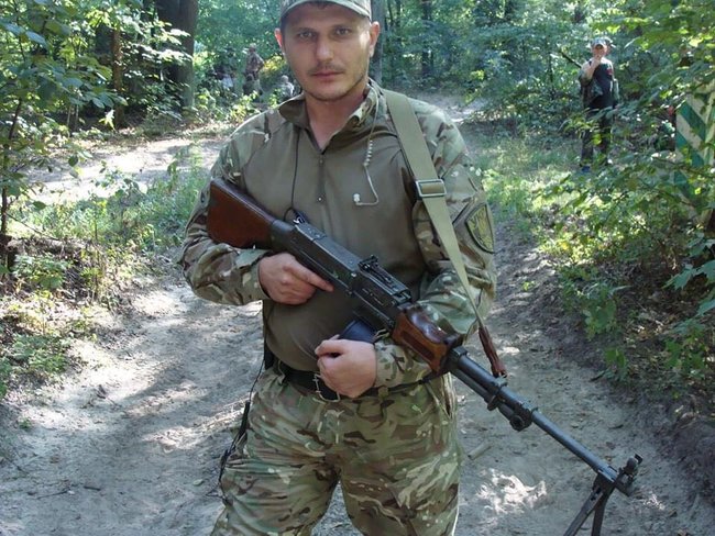 Смерть ветерана та волонтера Віталія Панича: Перед хворим чоловіком просто відкрили двері боксу, які виходять на вулицю, і виставили його: Все. Ідіть 05