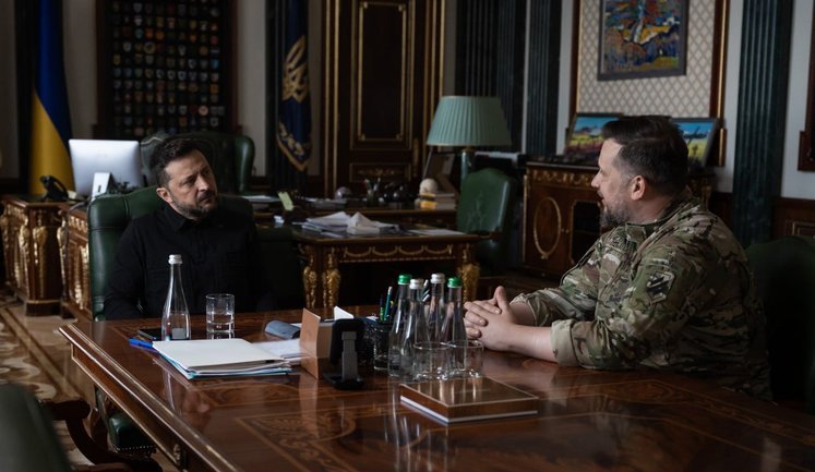Білецький зустрівся із Зеленським: обговорили забезпечення підрозділів та ситуацію на фронті
