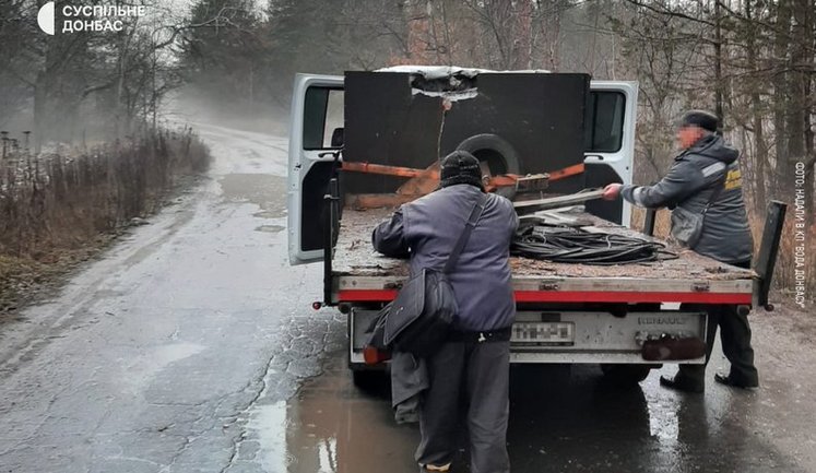 Росіяни вдарили дроном по авто комунальників на Донеччині: один працівник загинув, двоє зазнали поранень. ФОТОрепортаж