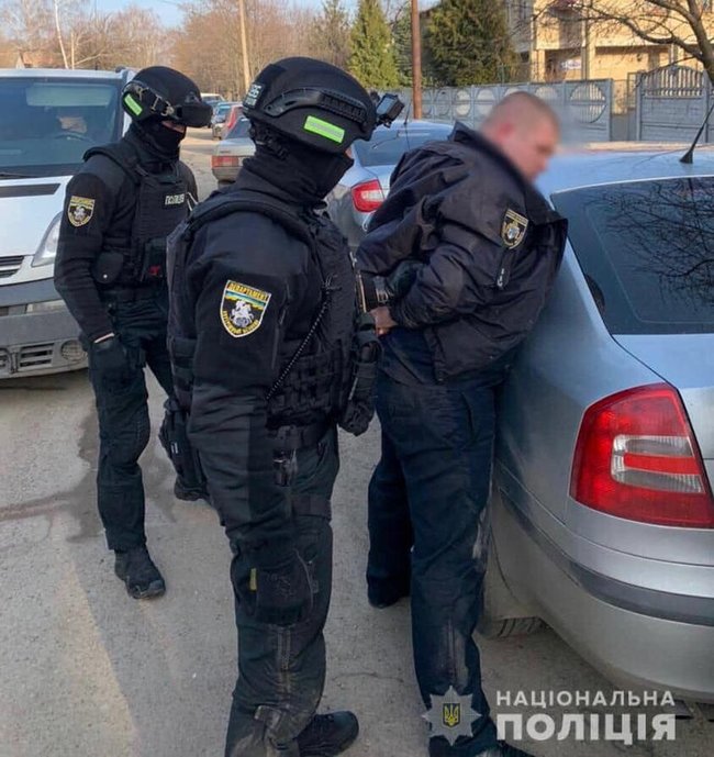 Задержан замначальника отделения Каменского райуправления полиции, требовавший ежемесячную дань за крышевание бизнеса, - Клименко 01