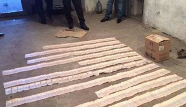 Senior prosecutor caught in Kherson region accepting 400,000 hryvnia in bribe, - Lutsenko. PHOTO