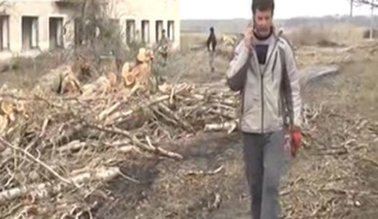 "Neighbors are coming to see changes," – Ukraine’s youngest village head Artem Kukharenko brings his home community back to life. VIDEO